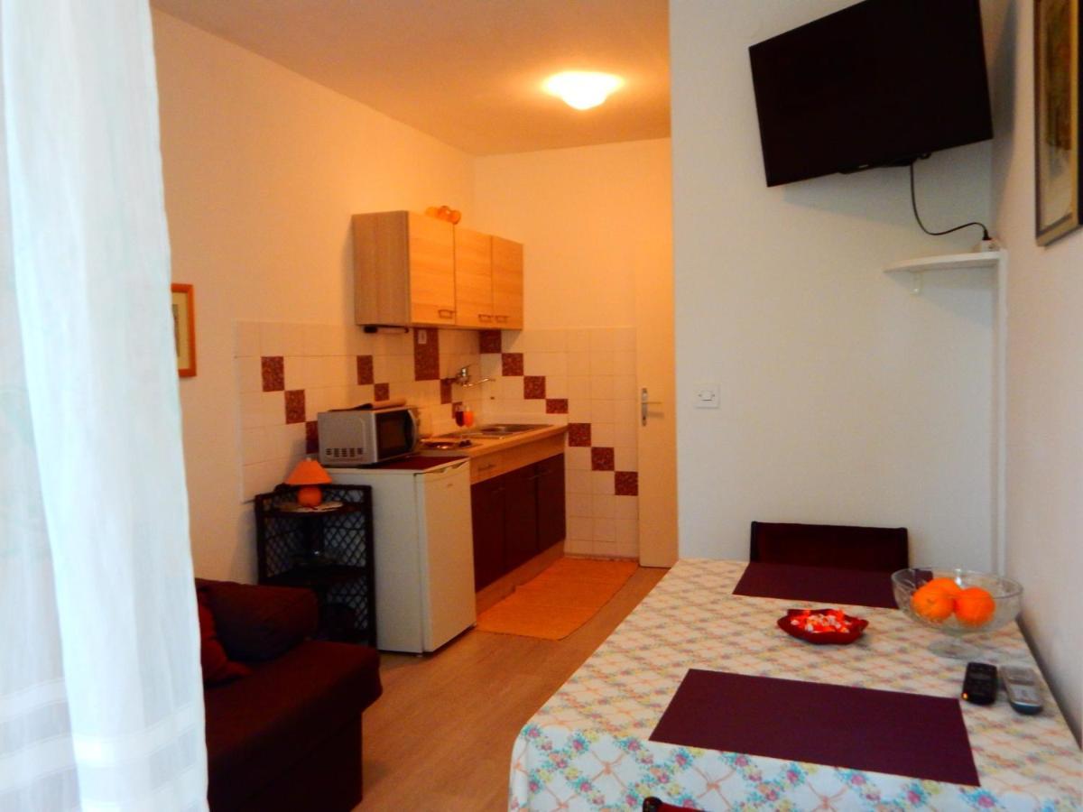 Lukacevic Apartment Сплит Екстериор снимка
